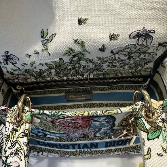 Christian Lady Dior NWT New Fabric Latte Embroidery Off-White Bag - Picture 9 of 16